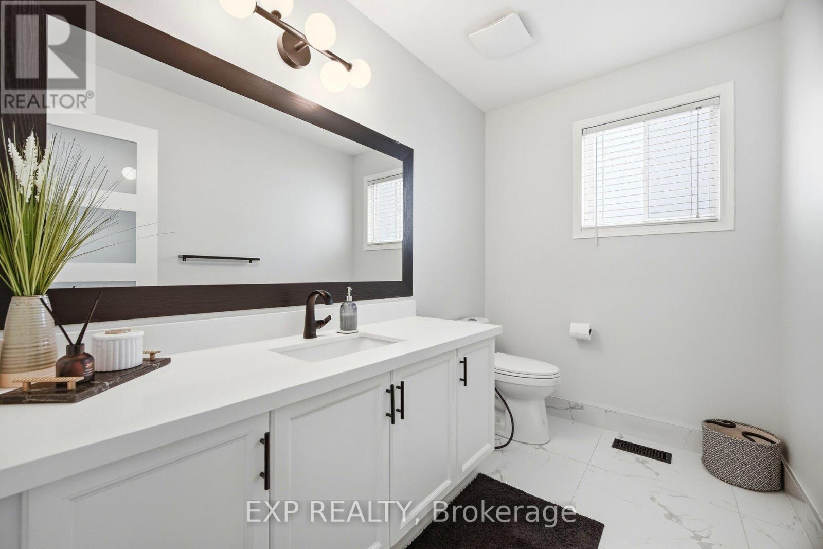 1974 Dalhousie Crescent, Oshawa, Ontario  L1G 8C3 - Photo 19 - E12787460