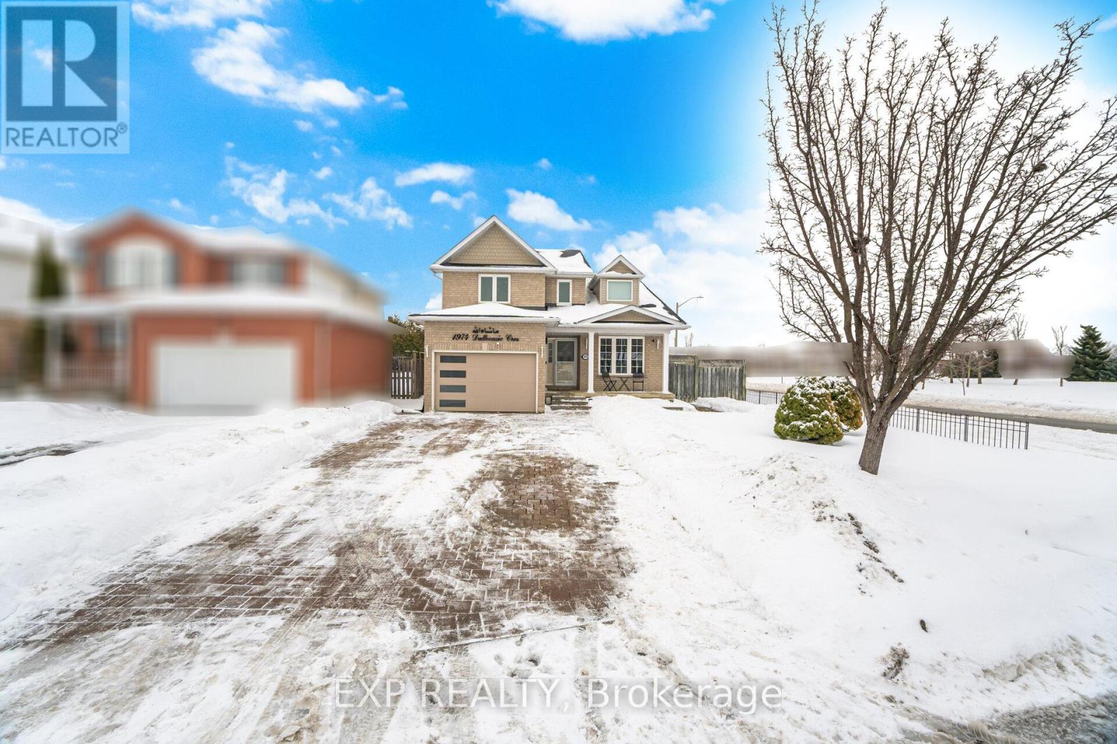 1974 Dalhousie Crescent, Oshawa, Ontario  L1G 8C3 - Photo 2 - E12787460