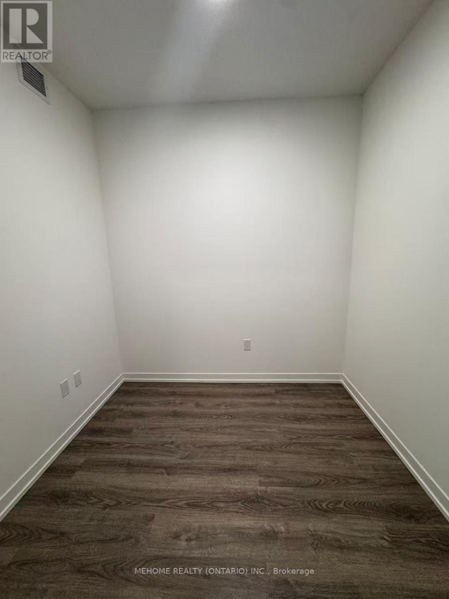 5315 - 8 Interchange Way, Vaughan, Ontario  L4K 5Z7 - Photo 9 - N12787476