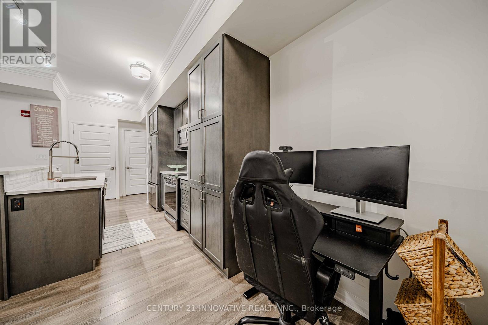 103 - 58 Adam Sellers Street, Markham, Ontario  L6B 1P5 - Photo 6 - N12787480