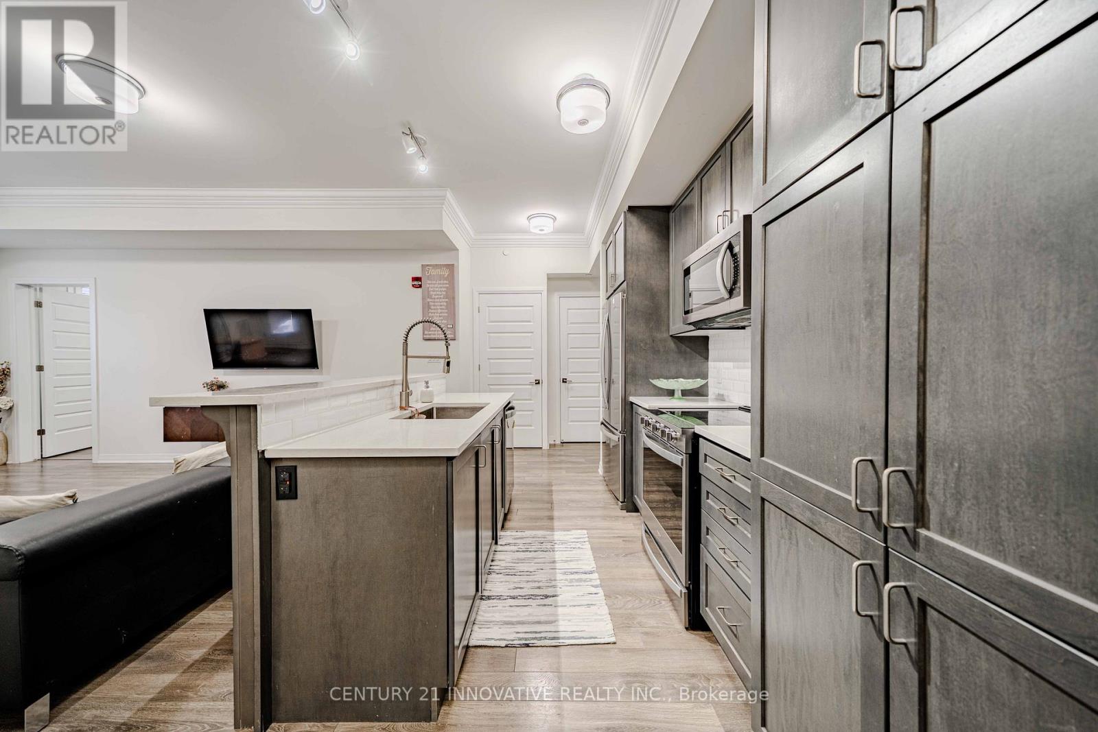 103 - 58 Adam Sellers Street, Markham, Ontario  L6B 1P5 - Photo 7 - N12787480