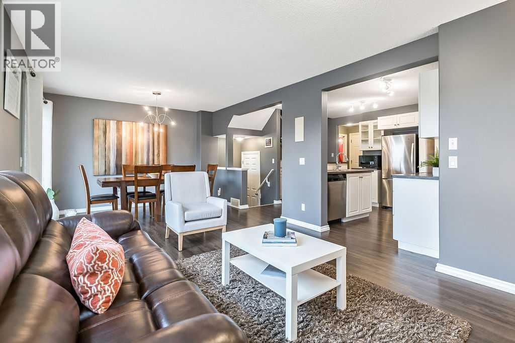 42 Royal Birch Mount Nw, Calgary, Alberta  T3G 5W9 - Photo 12 - A2284661