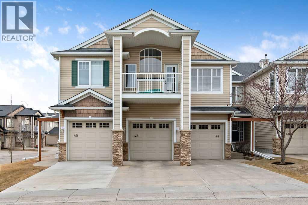 42 Royal Birch Mount Nw, Calgary, Alberta  T3G 5W9 - Photo 1 - A2284661
