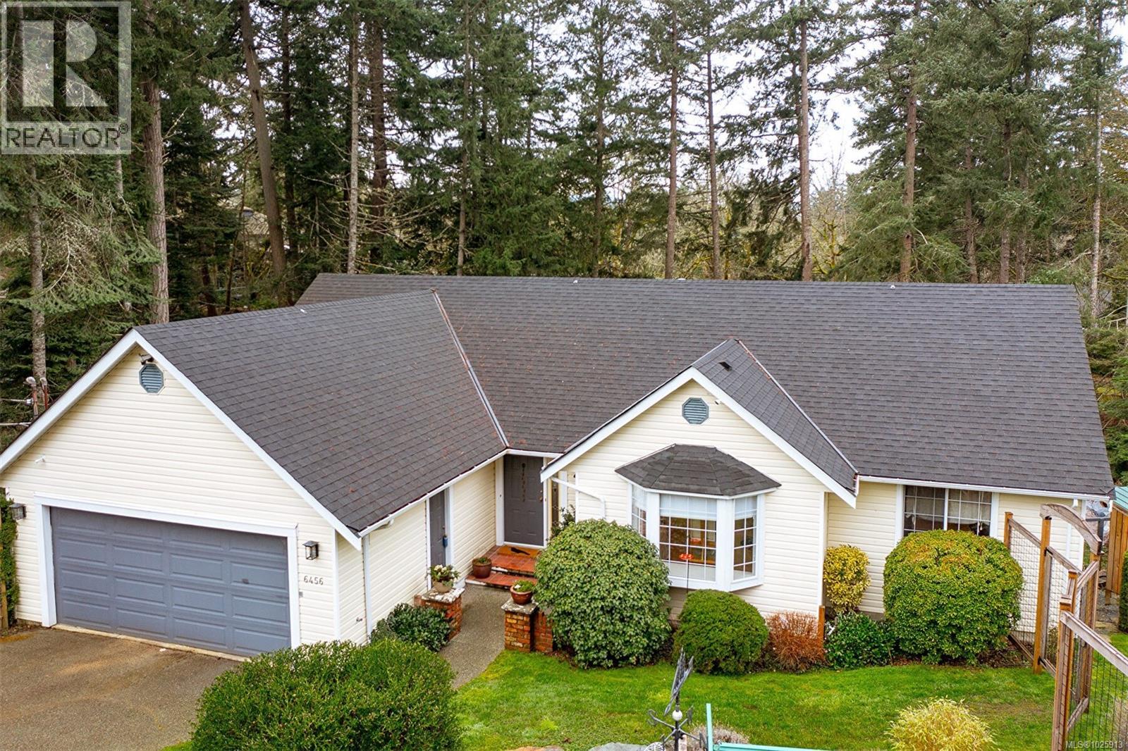 6456 McKenzie Dr, Duncan, British Columbia