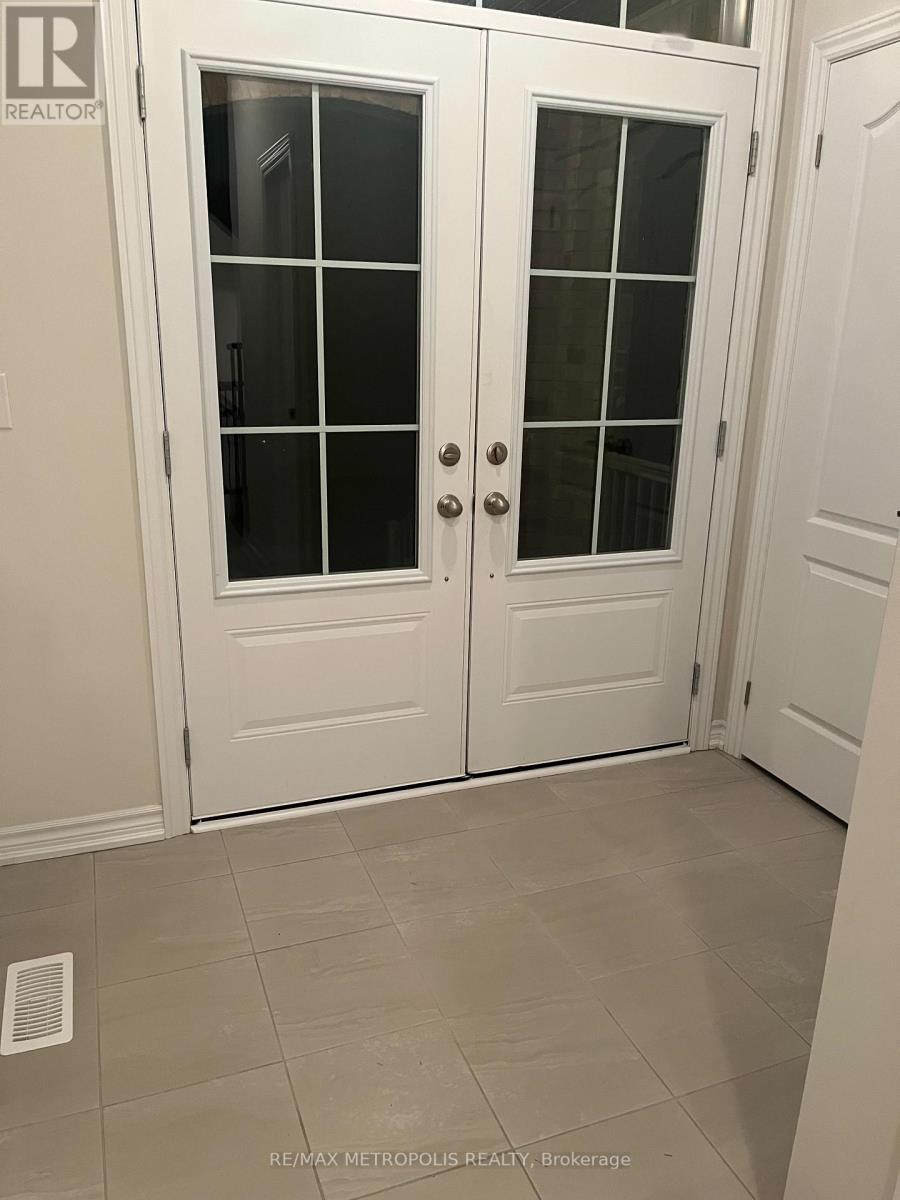 Main - 3007 Sierra Drive, Orillia, Ontario  L3V 8L9 - Photo 1 - S12787520