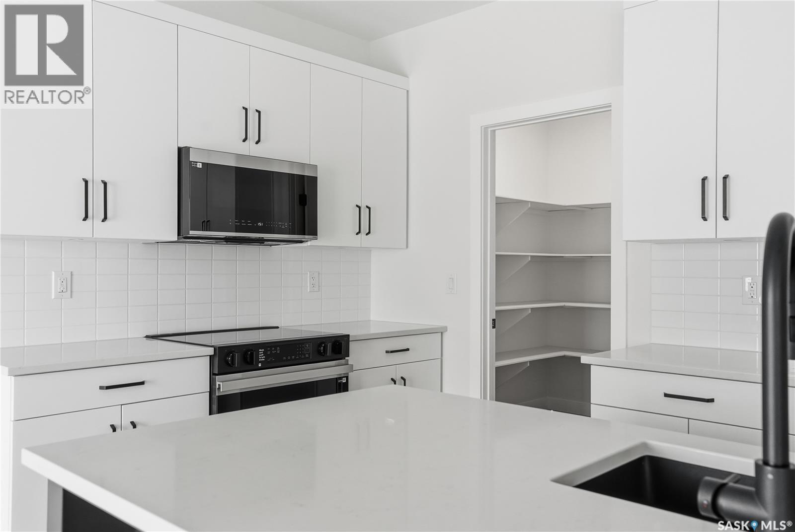 211 Sharma Lane, Saskatoon, Saskatchewan  S7W 1K7 - Photo 15 - SK028556