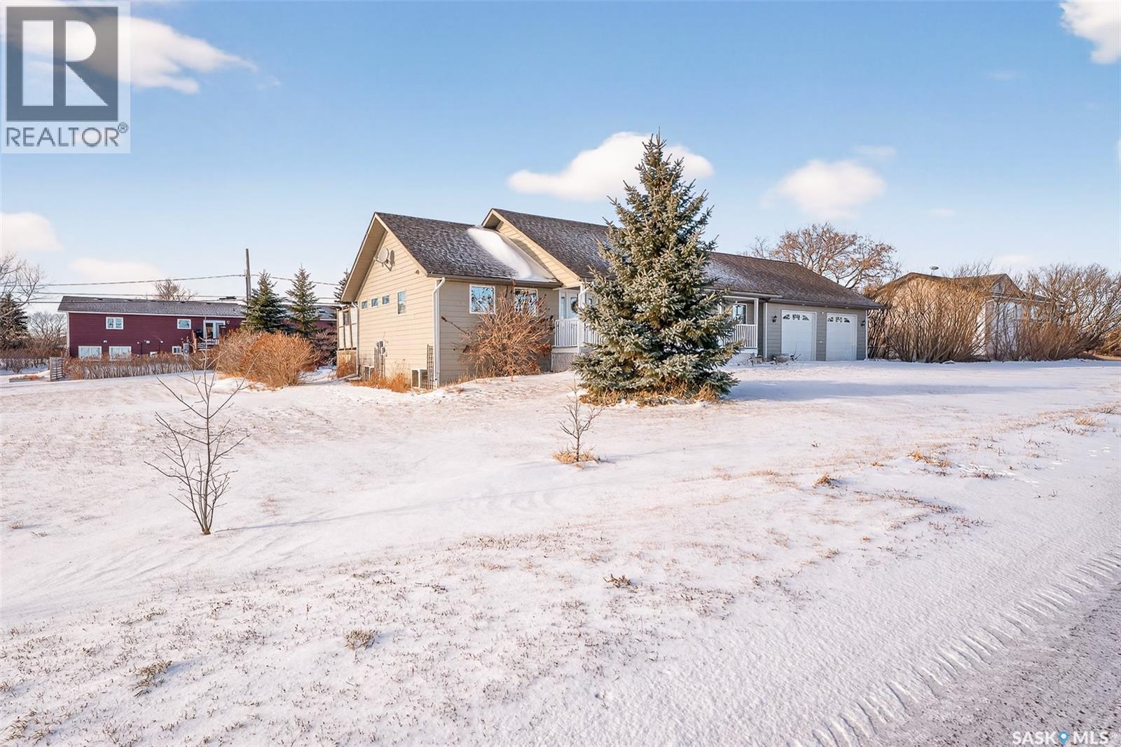 312 Michael Street, Mortlach, Saskatchewan  S0H 3E0 - Photo 4 - SK028465