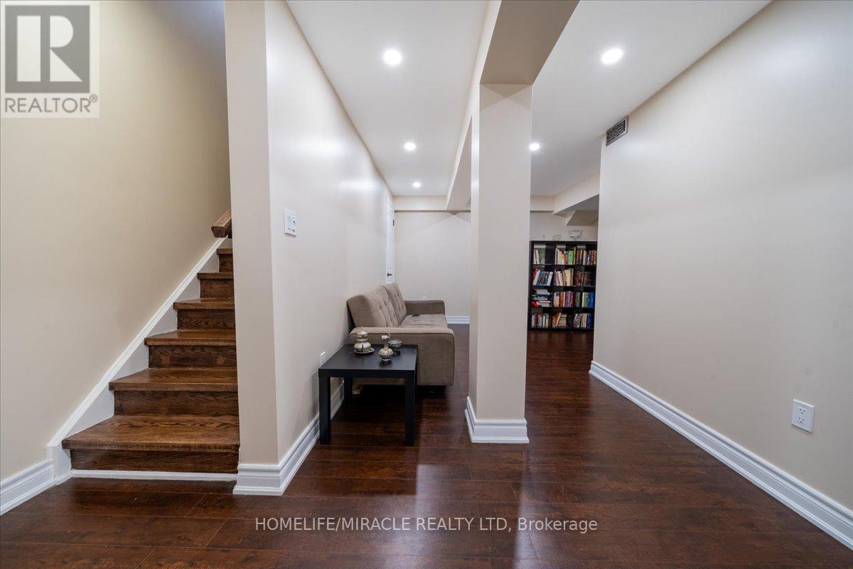 326 Albright Road, Brampton, Ontario  L6X 0H8 - Photo 41 - W12787496