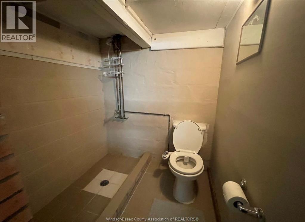 1697 Parent Avenue, Windsor, Ontario  N8X 4J9 - Photo 11 - 26003224