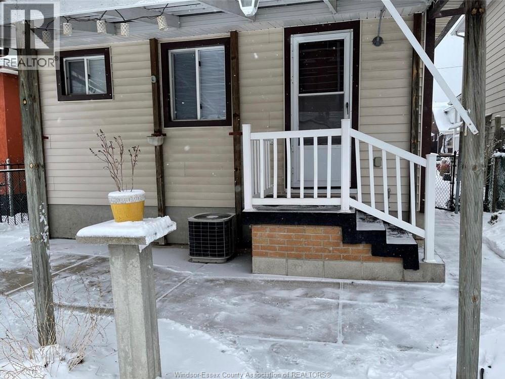 1697 Parent Avenue, Windsor, Ontario  N8X 4J9 - Photo 23 - 26003224