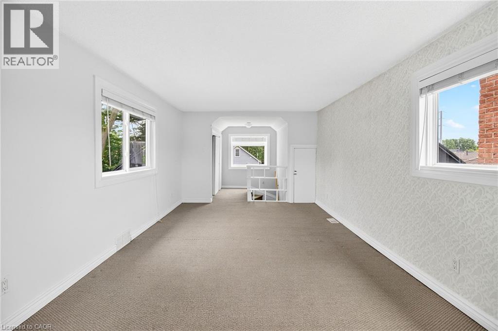 4 Rose Street, St. Catharines, Ontario  L2S 2W7 - Photo 12 - 40805045