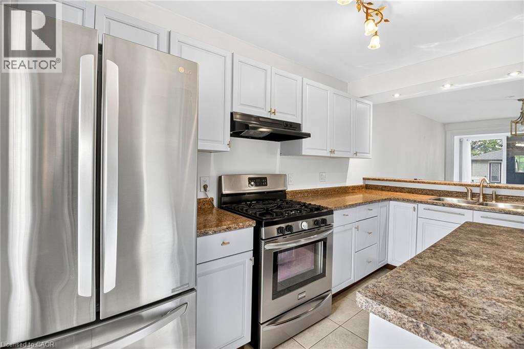 4 Rose Street, St. Catharines, Ontario  L2S 2W7 - Photo 9 - 40805045