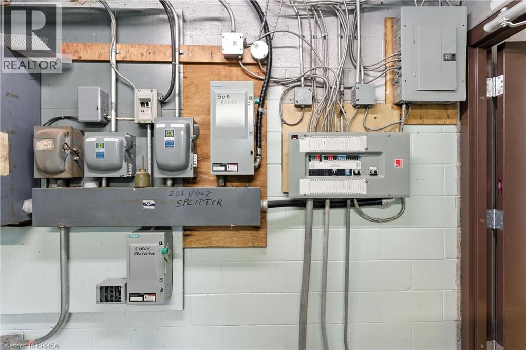 207 Greenwich Street, Brantford, Ontario  N3S 2X7 - Photo 44 - 40745316