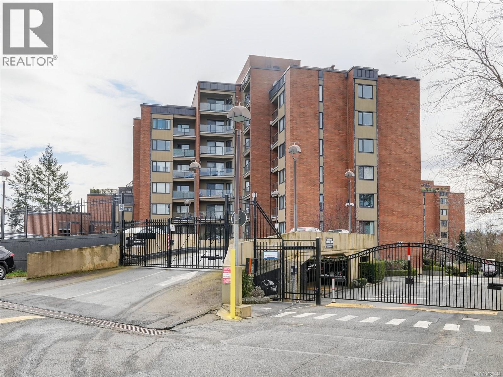 709 103 Gorge Rd E, Victoria, British Columbia