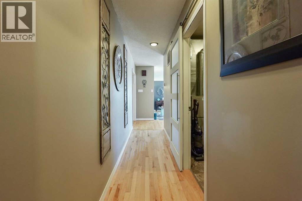 121s 100w, Raymond, Alberta  T0K 2S0 - Photo 18 - A2262466