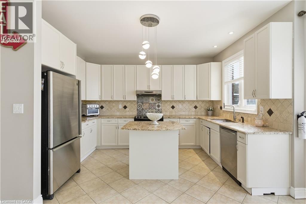 75 Chase Crescent, Cambridge, Ontario  N3C 0C5 - Photo 7 - 40803085