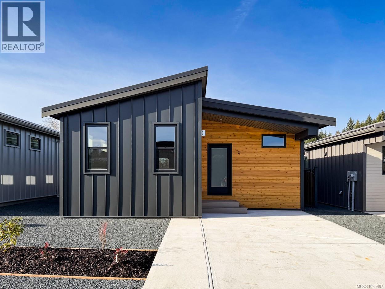 2 3025 Royston Rd, Cumberland, British Columbia  V0R 1S0 - Photo 1 - 1025967