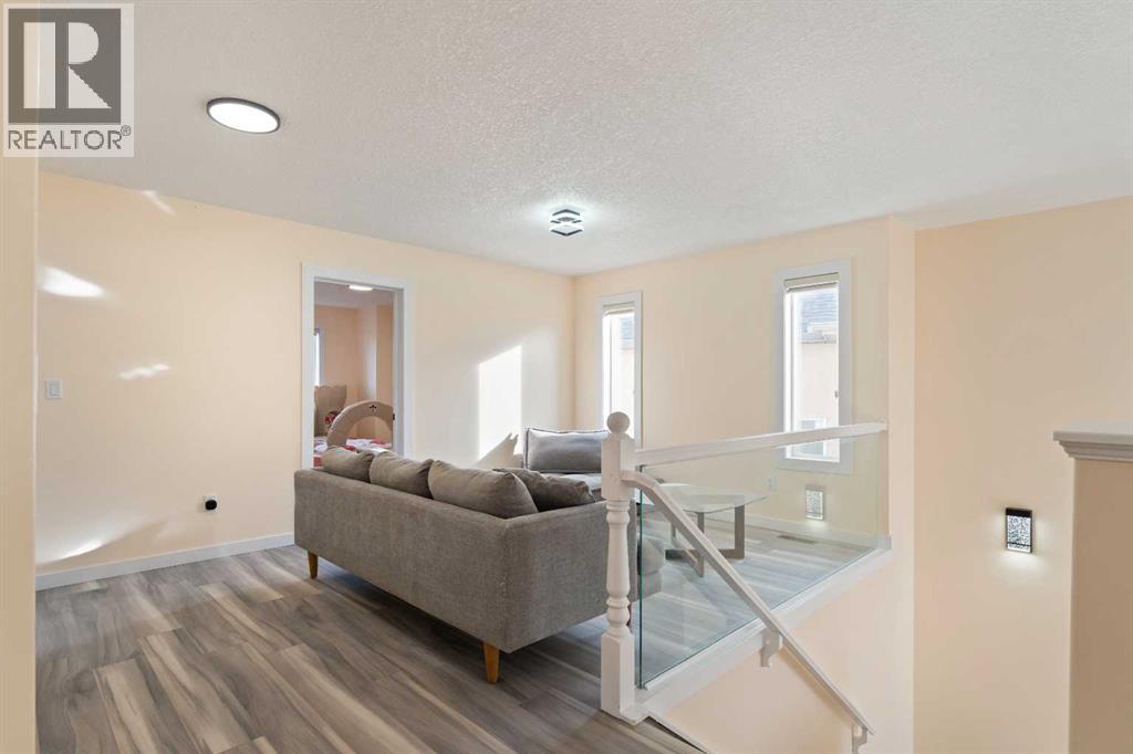 20 Sherwood Circle Nw, Calgary, Alberta  T3R 1R2 - Photo 16 - A2279843