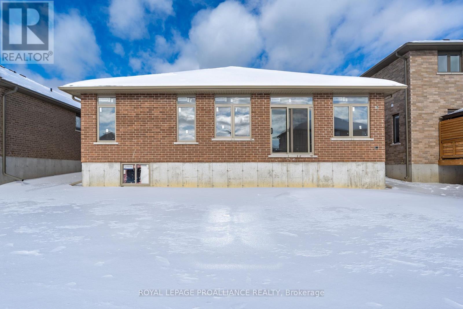 15 Andrew Crescent, Quinte West, Ontario  K8V 0K1 - Photo 16 - X12787610