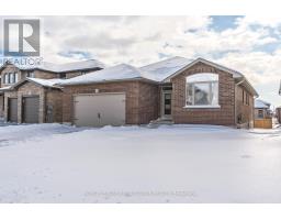 15 ANDREW CRESCENT, Quinte West, Ontario