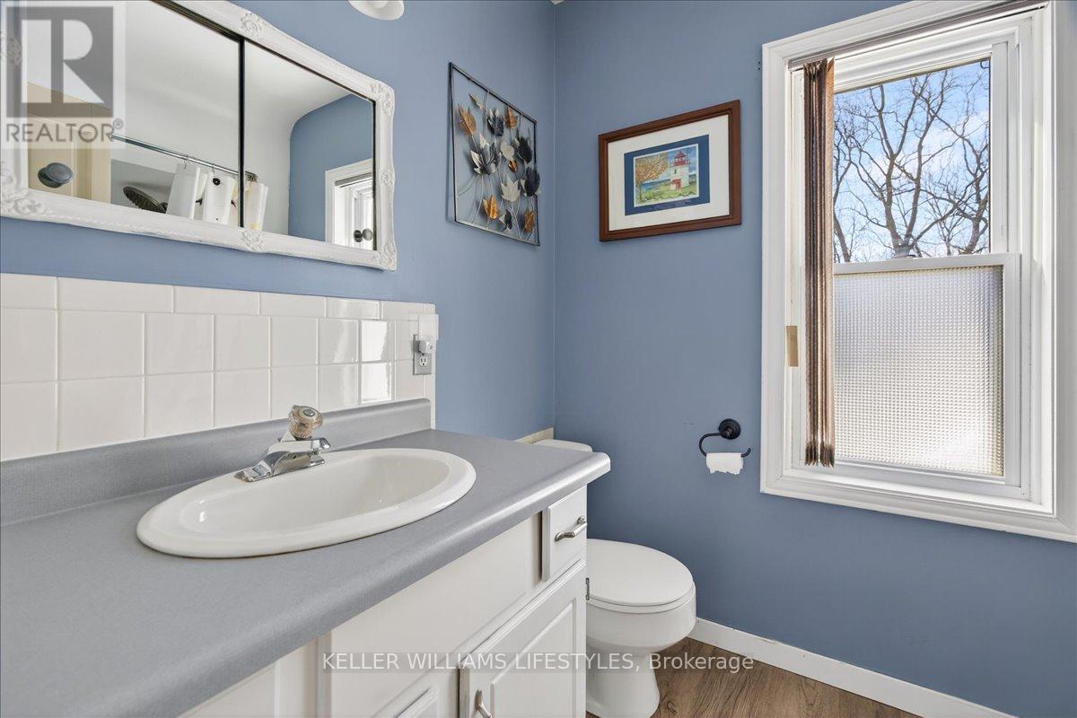 54 Main Street S, Lambton Shores, Ontario  N0N 1J0 - Photo 21 - X12787566