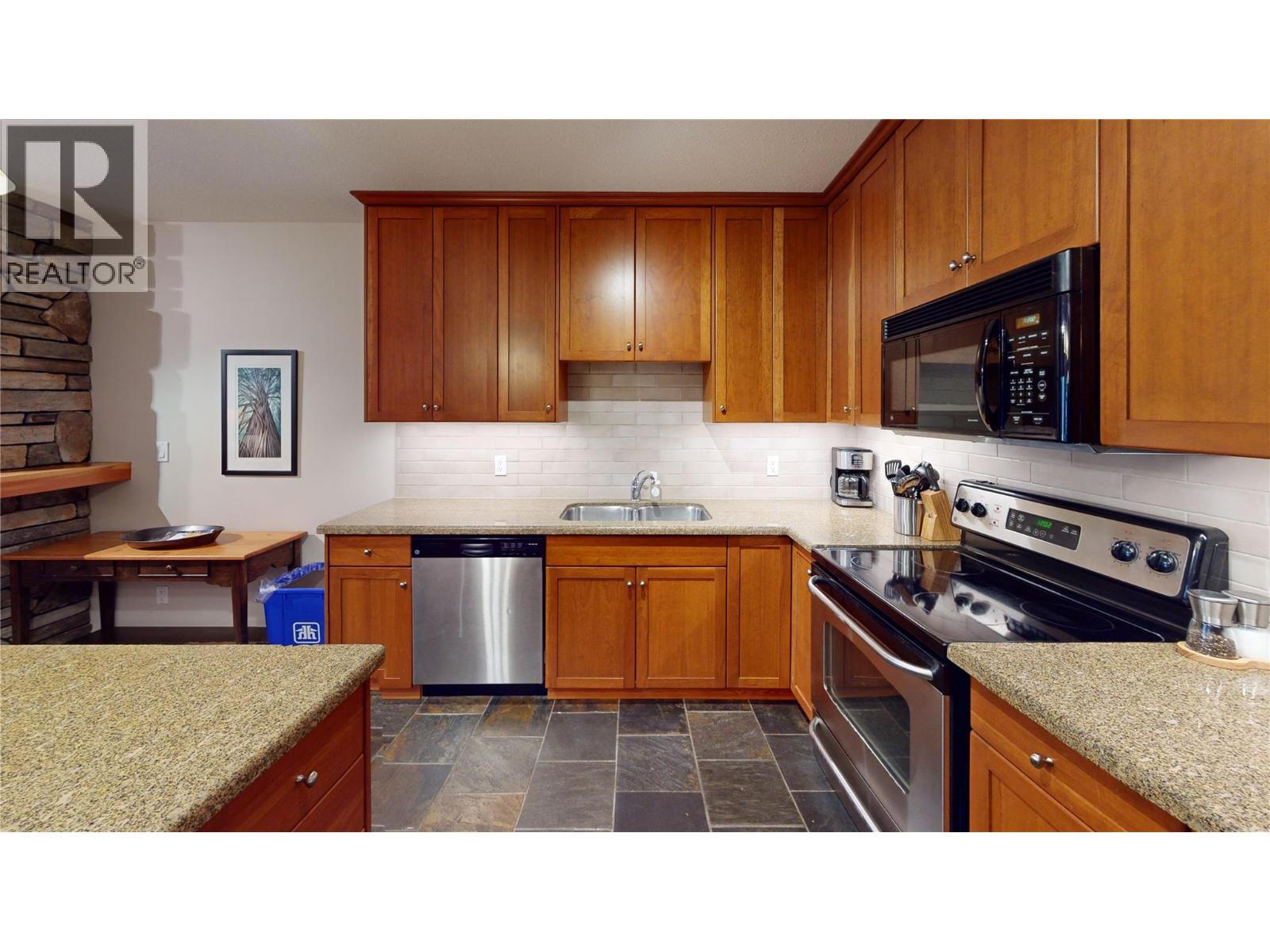 45 Rivermount Place Unit# 102d, Fernie, British Columbia  V0B 1M7 - Photo 16 - 10371013