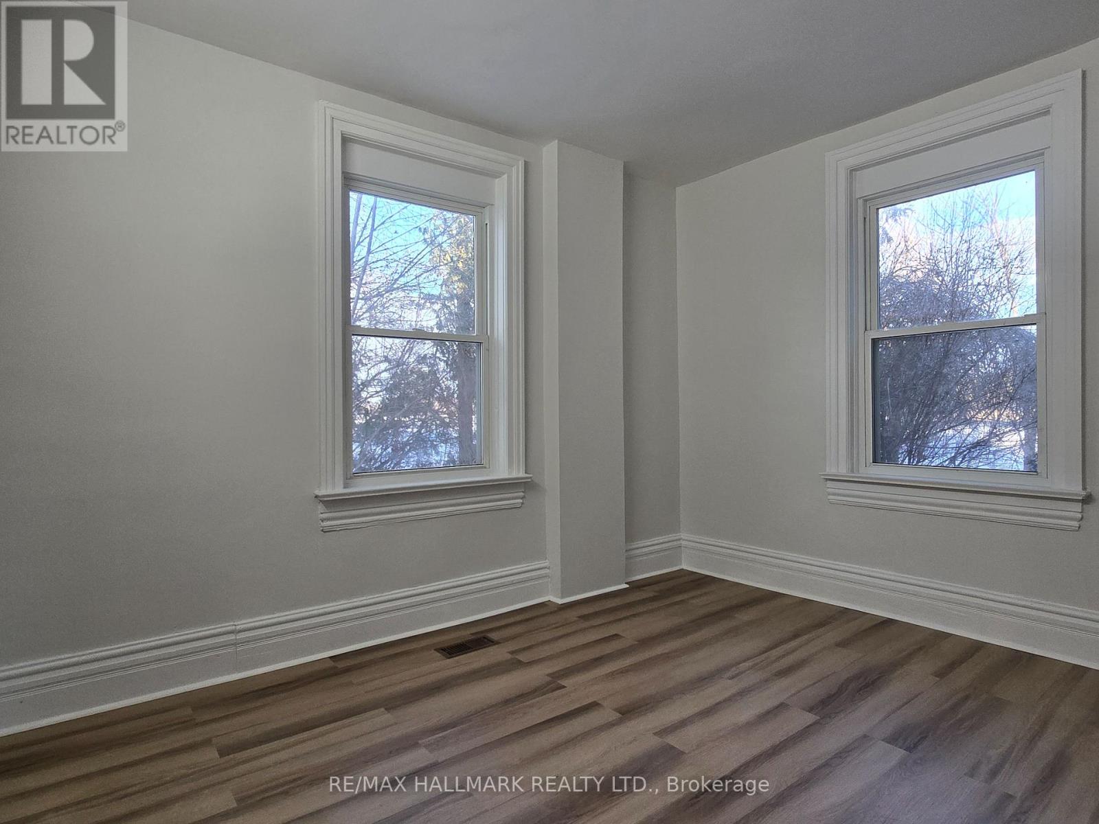 22156 Leslie Street, East Gwillimbury, Ontario  L0G 1R0 - Photo 13 - N12715792