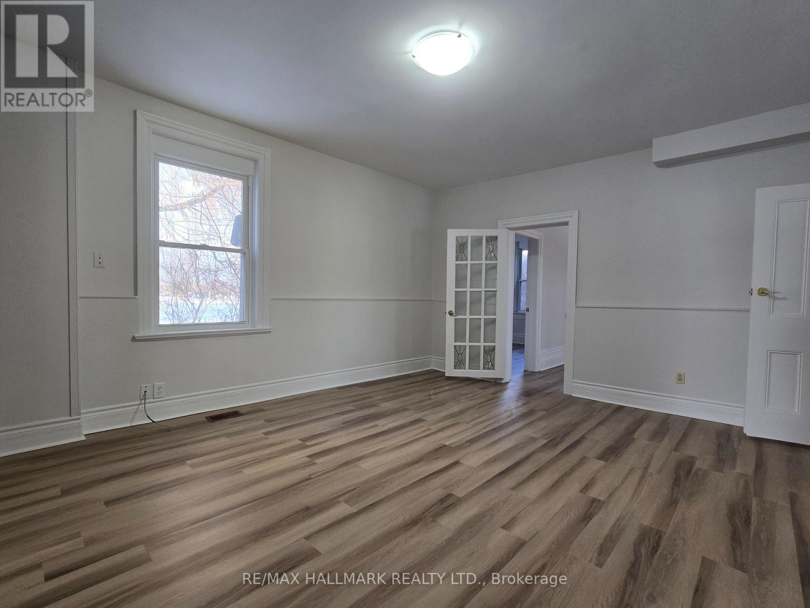 22156 Leslie Street, East Gwillimbury, Ontario  L0G 1R0 - Photo 10 - N12715792