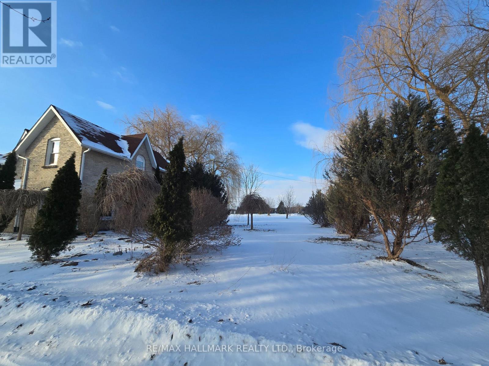 22156 Leslie Street, East Gwillimbury, Ontario  L0G 1R0 - Photo 2 - N12715792