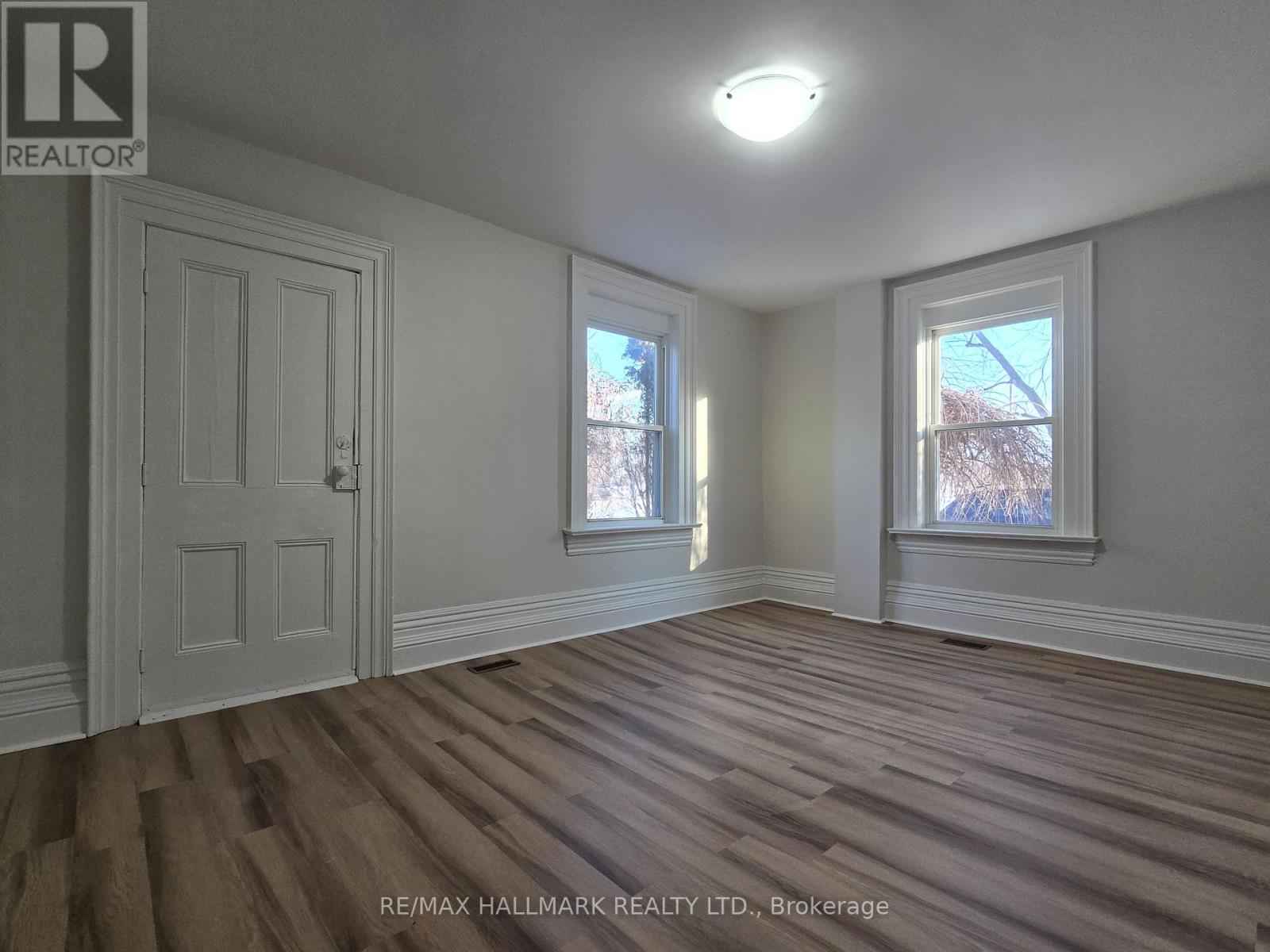 22156 Leslie Street, East Gwillimbury, Ontario  L0G 1R0 - Photo 12 - N12715792