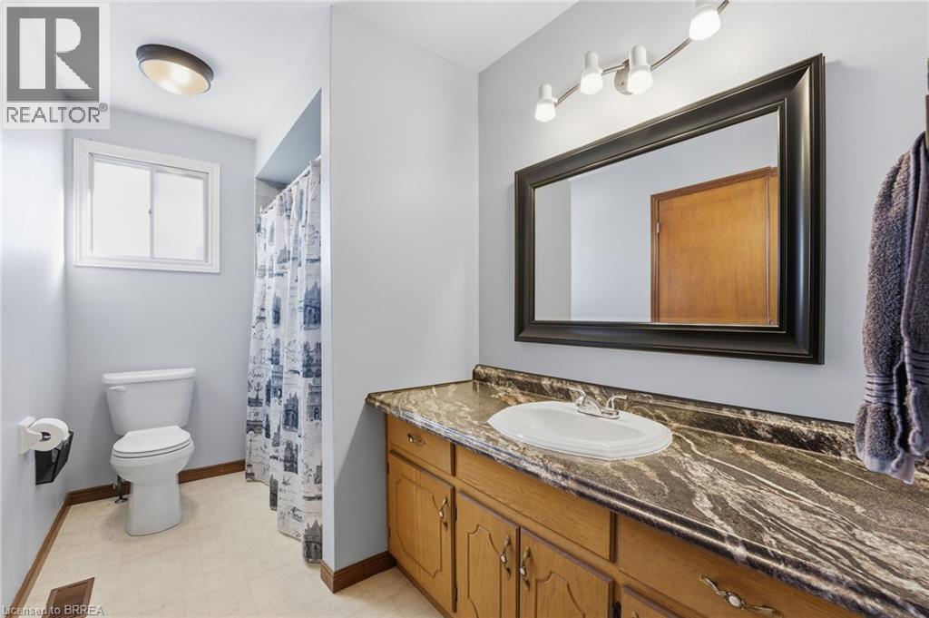 194 Banbury Road, Brantford, Ontario  N3P 1C6 - Photo 12 - 40803452