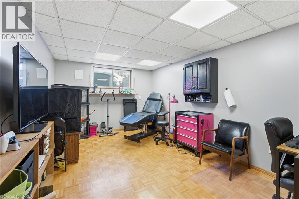 194 Banbury Road, Brantford, Ontario  N3P 1C6 - Photo 18 - 40803452