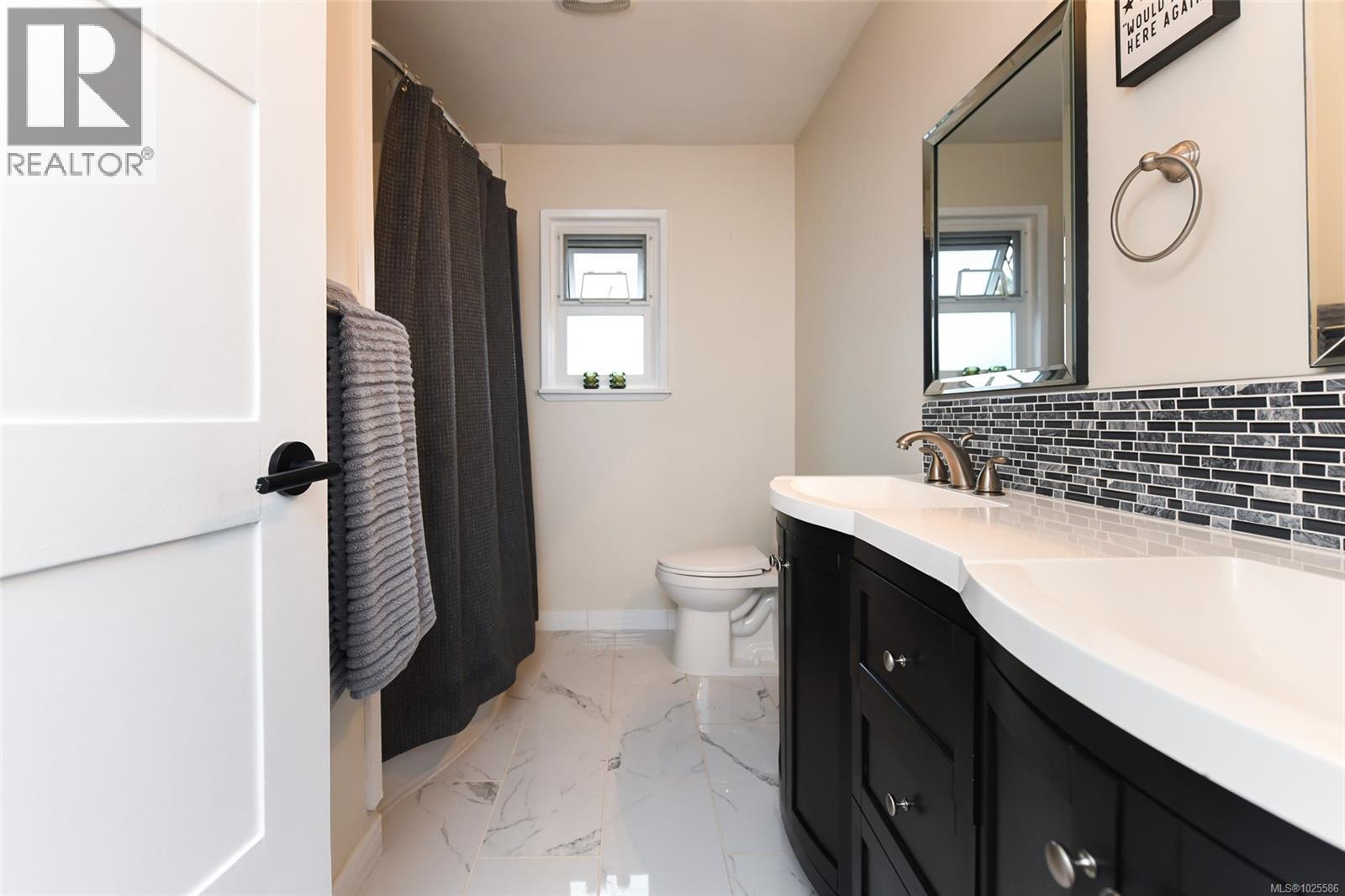 599 23rd St, Courtenay, British Columbia V9N 7K9 - Photo 23 - 1025586