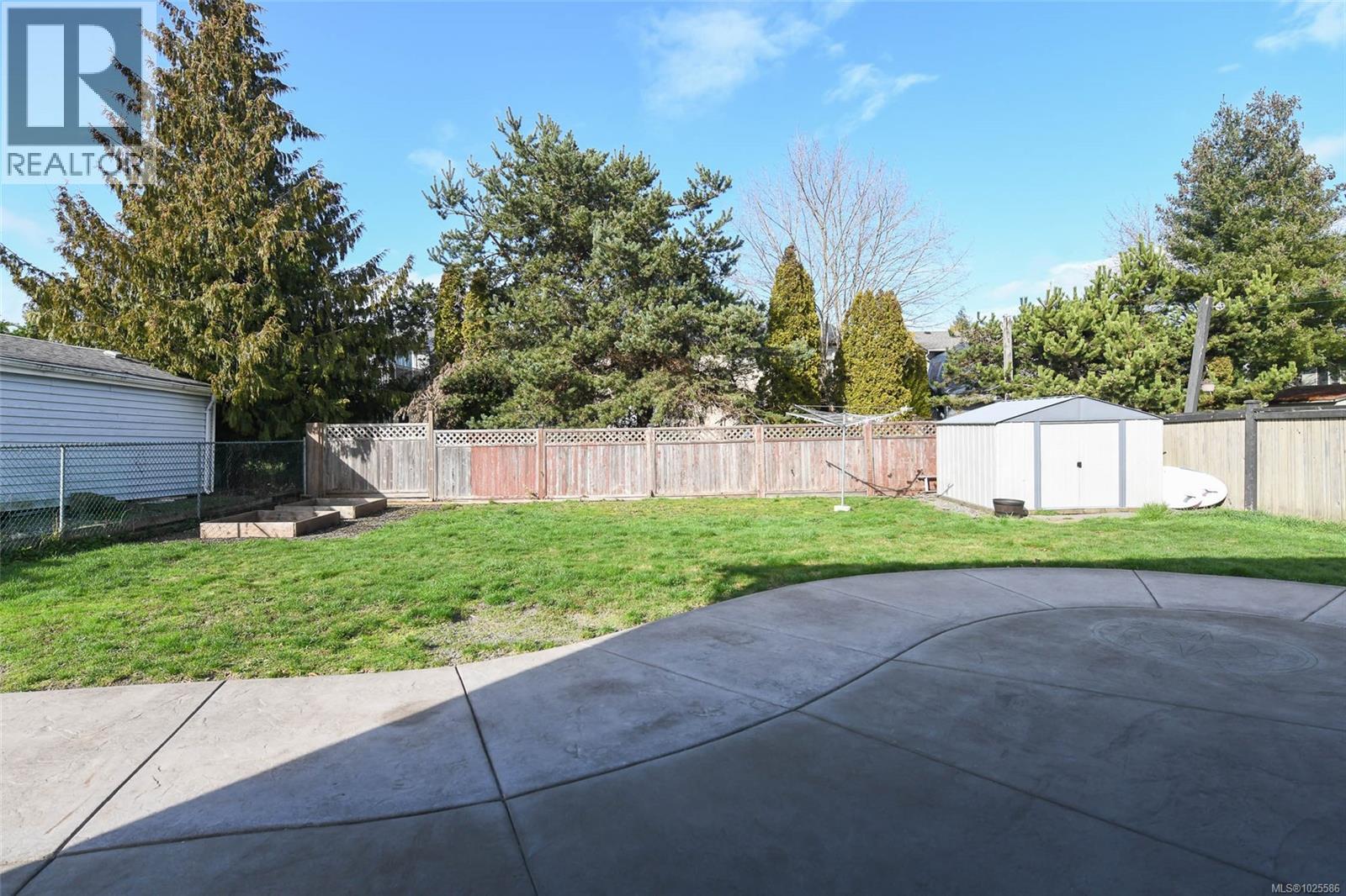 599 23rd St, Courtenay, British Columbia V9N 7K9 - Photo 47 - 1025586