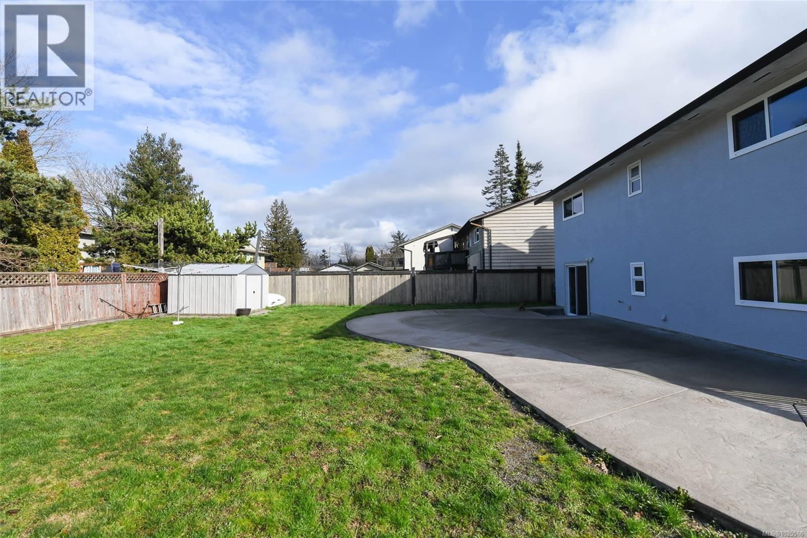 599 23rd St, Courtenay, British Columbia V9N 7K9 - Photo 41 - 1025586