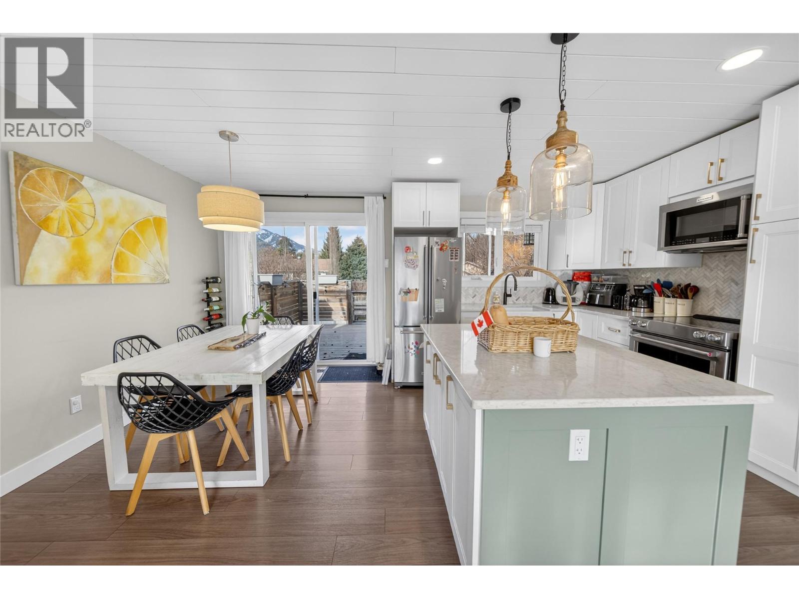 414 White Birch Crescent, Sparwood, British Columbia  V0B 2G0 - Photo 8 - 10375330