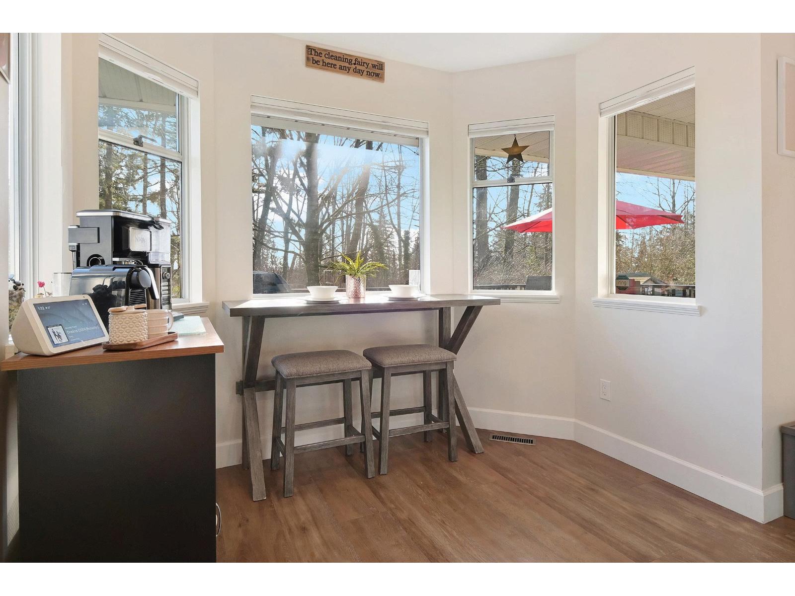 18274 58a Avenue, Surrey, British Columbia  V3S 7E9 - Photo 5 - R3089510