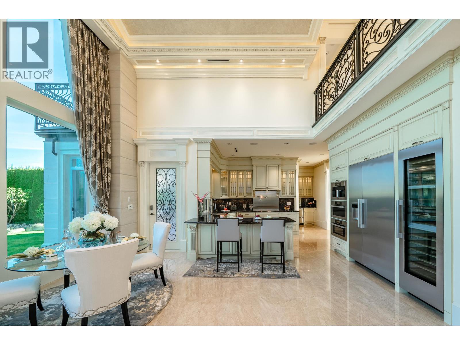 Listing Picture 14 of 37 : 7531 SUNNYBANK AVENUE, Richmond / 烈治文 - 魯藝地產 Yvonne Lu Group - MLS Medallion Club Member