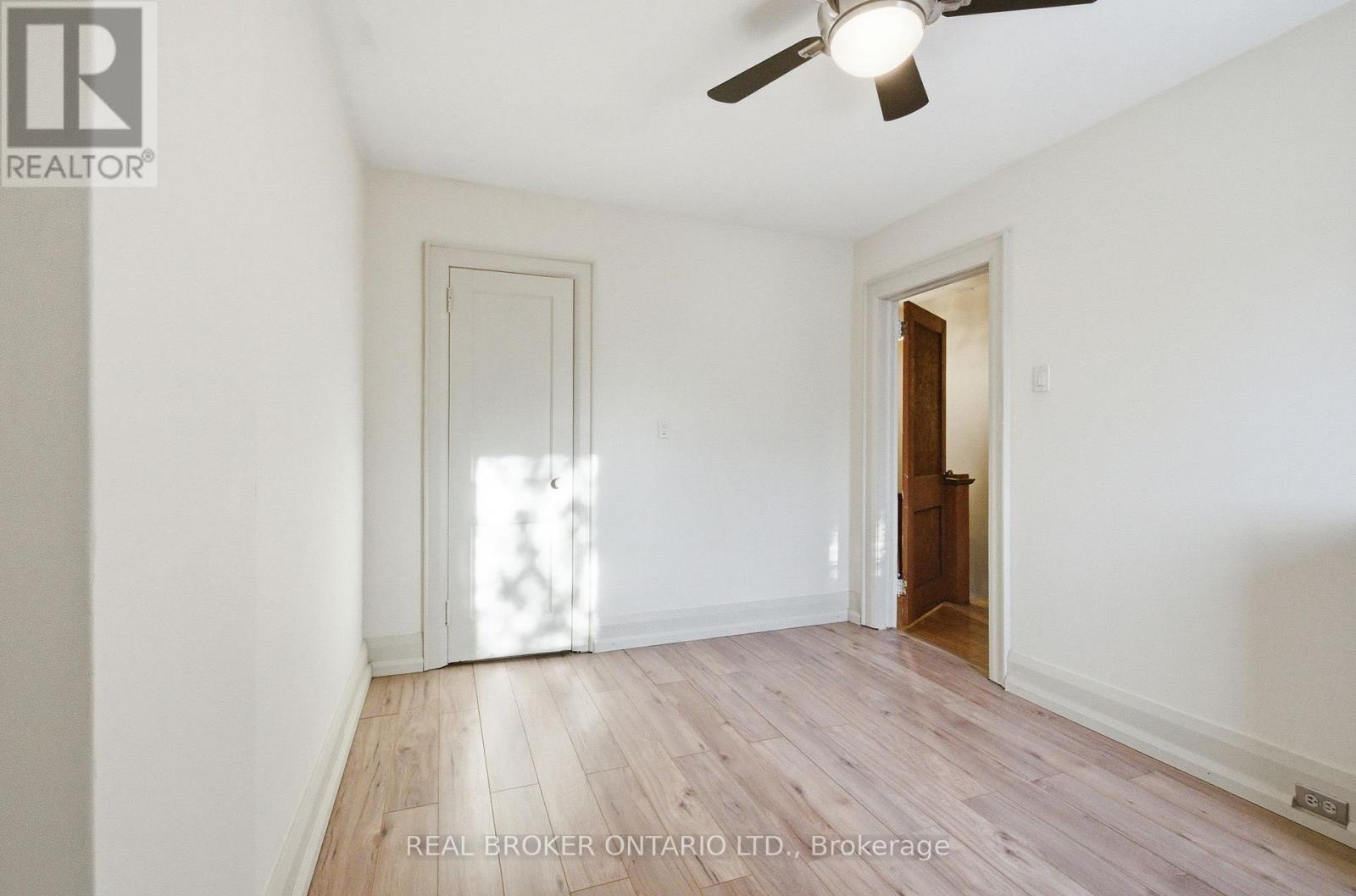 46 Cherrywood Avenue, Toronto, Ontario  M6C 2X3 - Photo 15 - C12784714