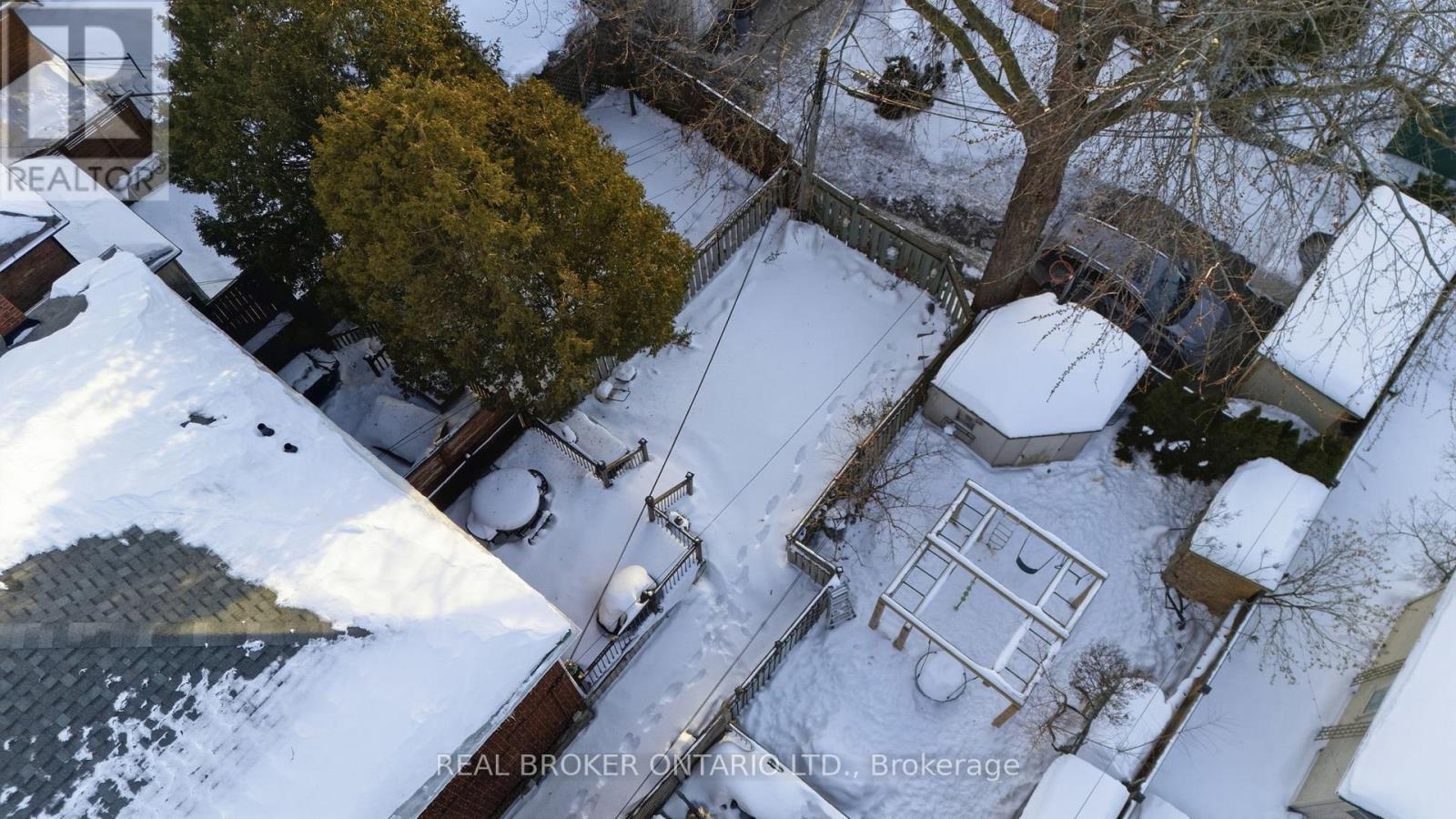 46 Cherrywood Avenue, Toronto, Ontario  M6C 2X3 - Photo 25 - C12784714