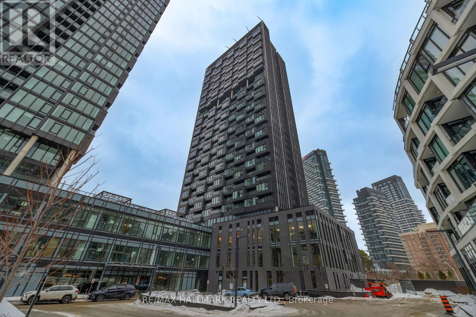 717 - 1 QUARRINGTON LANE, Toronto, Ontario