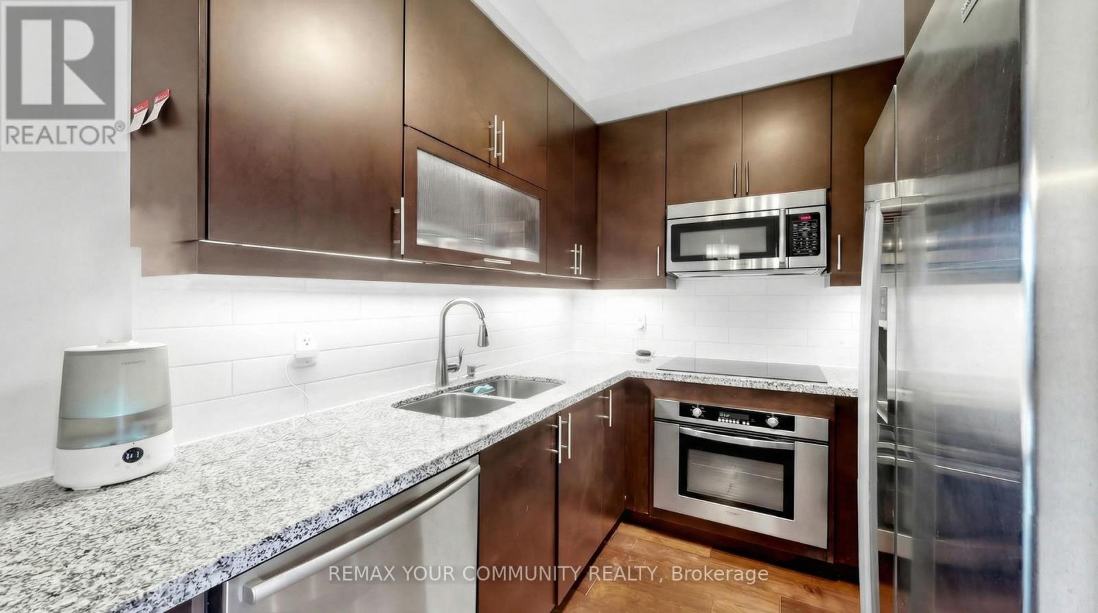 2607 - 35 Balmuto Street, Toronto, Ontario  M4Y 0A3 - Photo 11 - C12787572