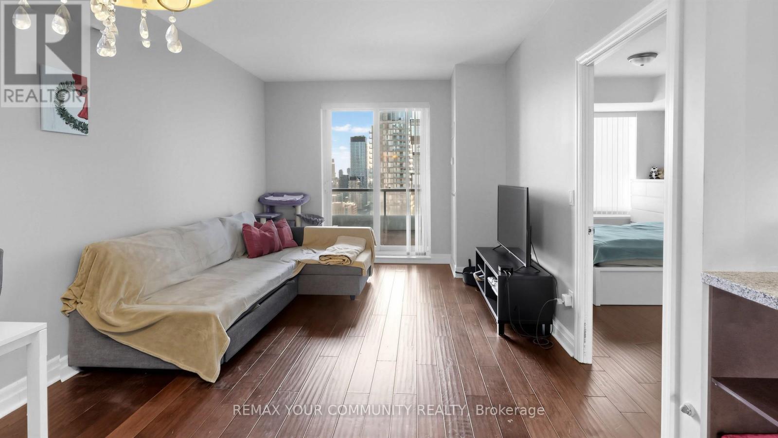 2607 - 35 Balmuto Street, Toronto, Ontario  M4Y 0A3 - Photo 6 - C12787572