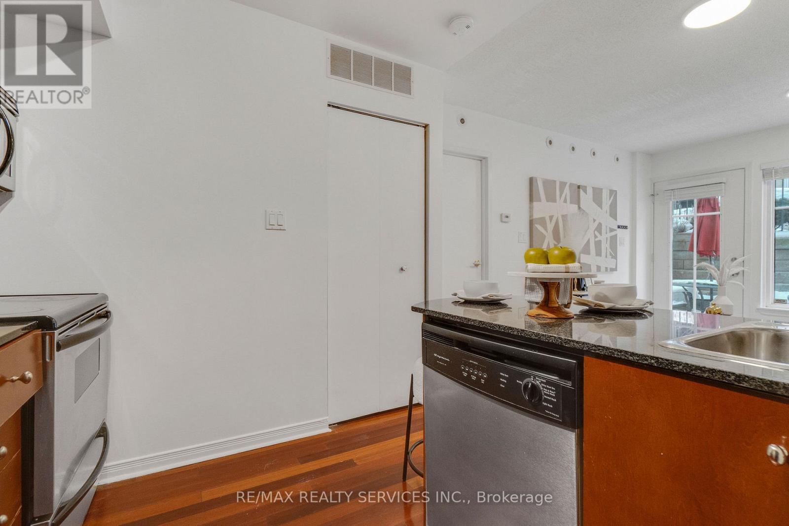 632 - 38 Western Battery Road, Toronto, Ontario  M6K 3N9 - Photo 8 - C12787596