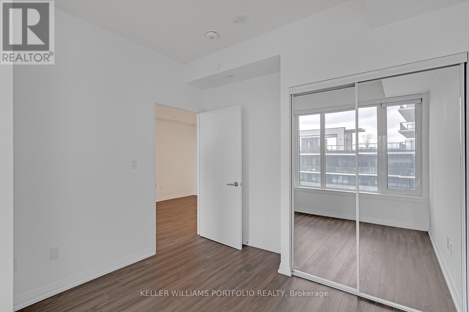 608 - 75 Canterbury Place, Toronto, Ontario  M2N 0L2 - Photo 13 - C12787638