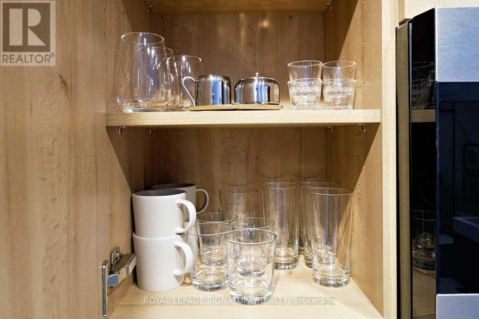 2010 - 117 Broadway Avenue, Toronto, Ontario  M4P 1V3 - Photo 13 - C12787688