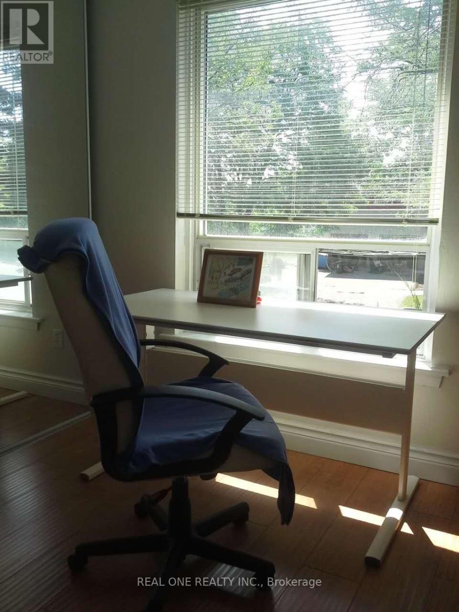 Main - 334 Chester Le Boulevard, Toronto, Ontario  M1W 2K6 - Photo 15 - E12787556