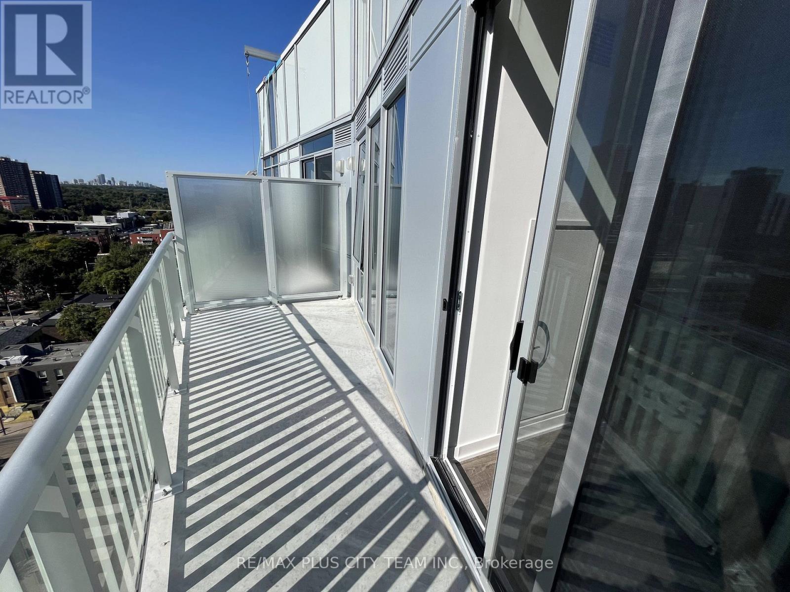 1402 - 45 Baseball Place, Toronto, Ontario  M4M 0H1 - Photo 12 - E12787636