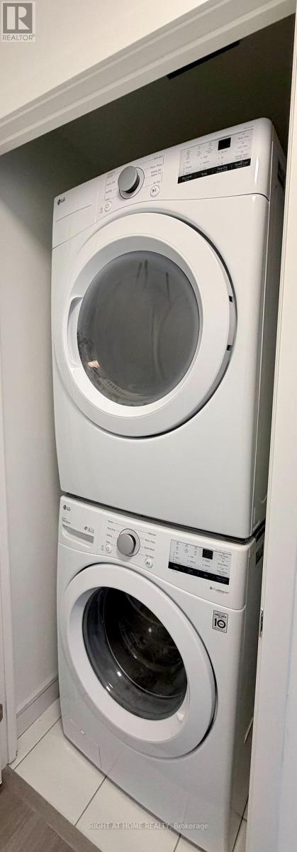 1032 - 8119 Birchmount Road, Markham, Ontario  L6G 0H6 - Photo 8 - N12787560