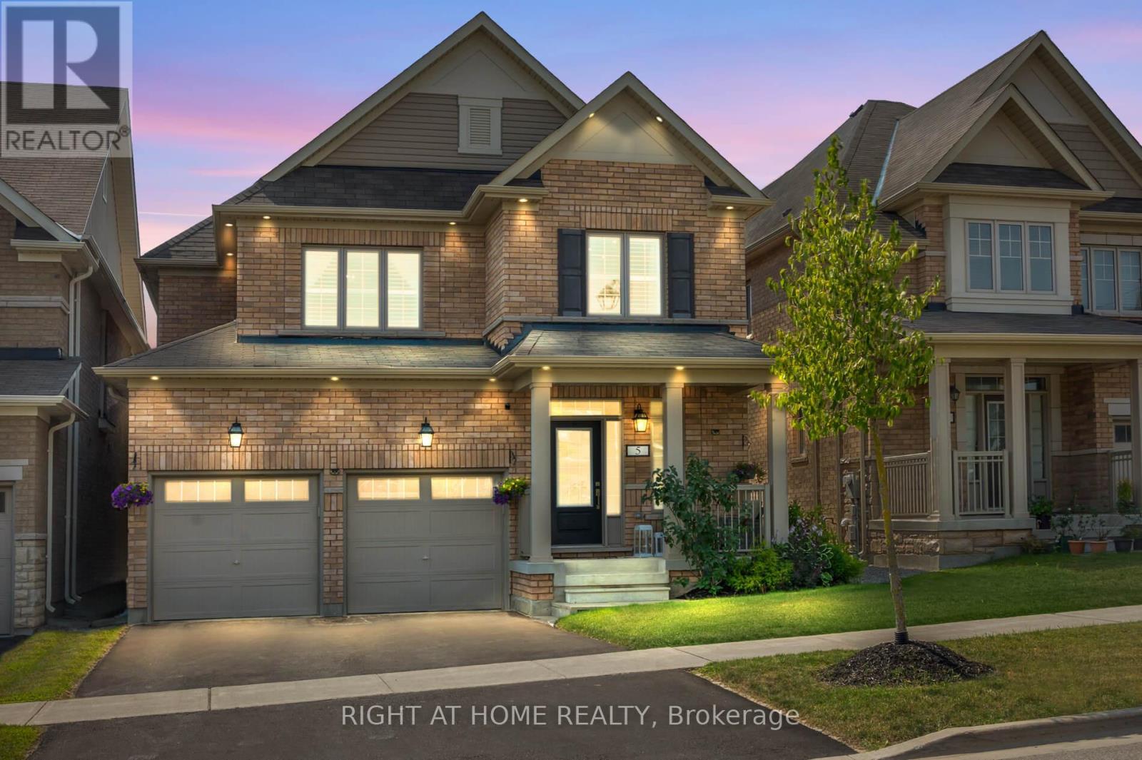 5 Pridham Place, New Tecumseth (Tottenham), Ontario  L0G 1W0 - Photo 1 - N12787576